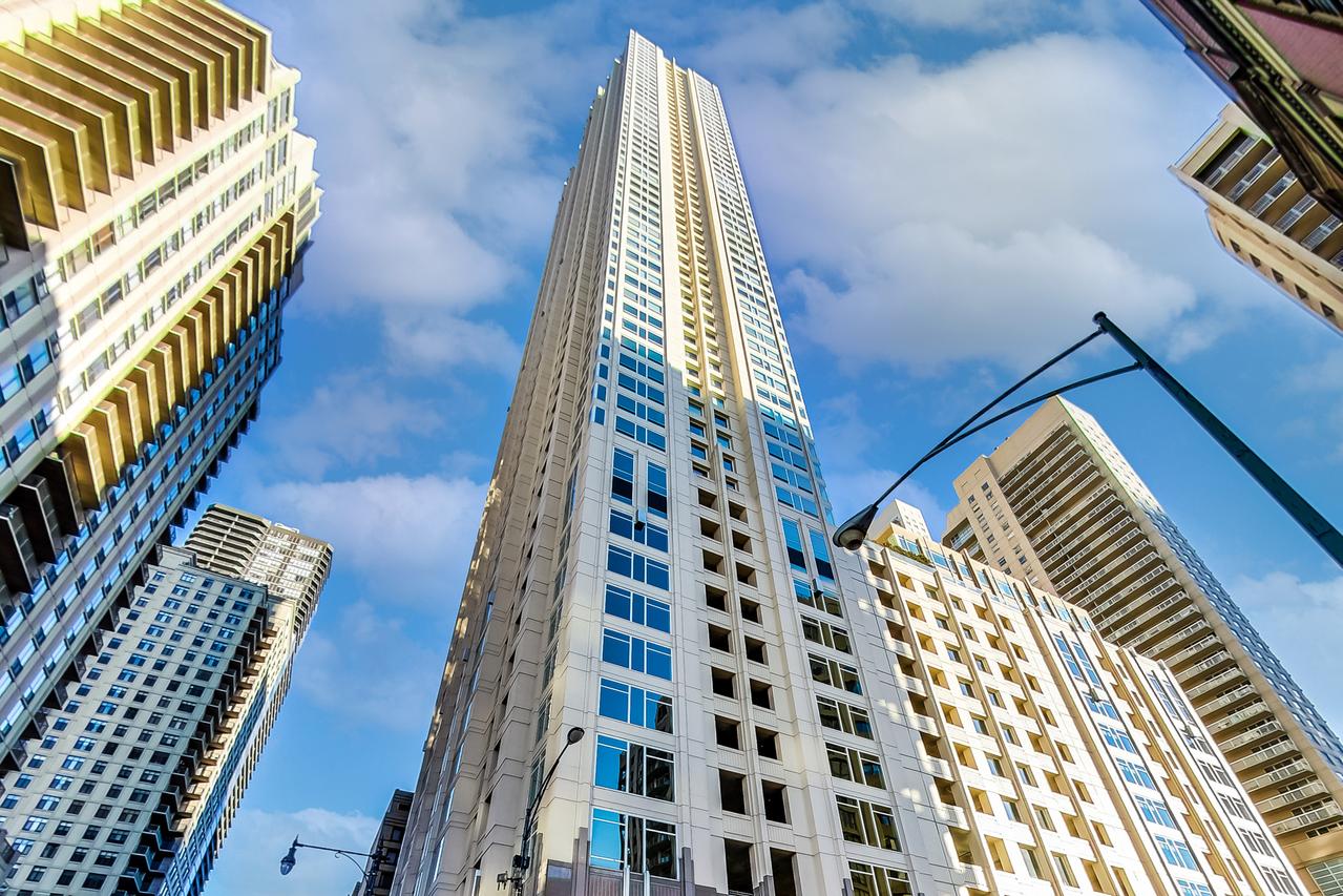 33 W Ontario St. #56F, Chicago, IL 60654