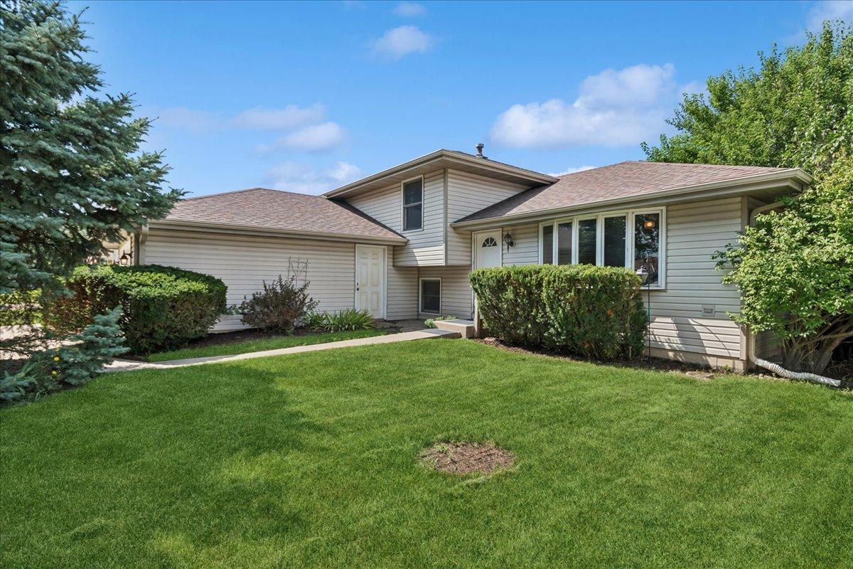 6911 Manchester Dr., Plainfield, IL 60586