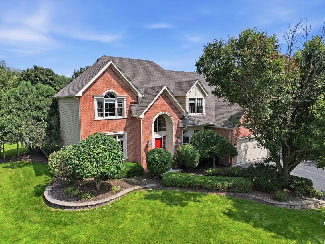 1731 Princess Cir., Naperville, IL 60564