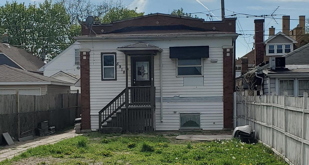 5918 S Albany Ave., Chicago, IL 60629