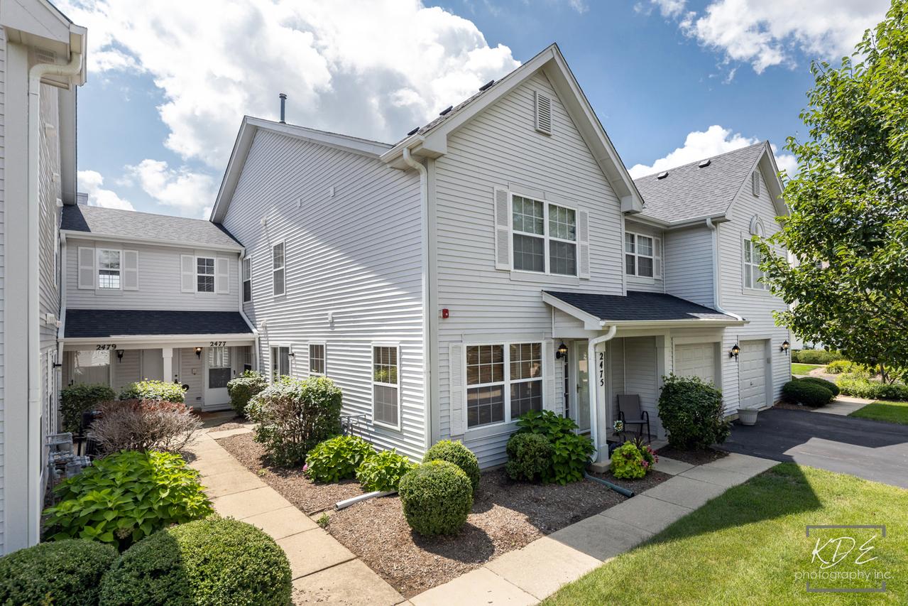2477 Frost Dr., Aurora, IL 60503