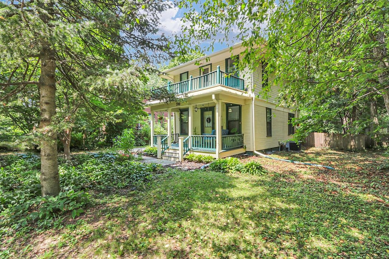 310 W Washington St., Urbana, IL 61801