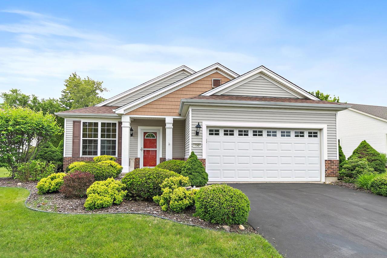 11507 Stonewater Crossing, Huntley, IL 60142