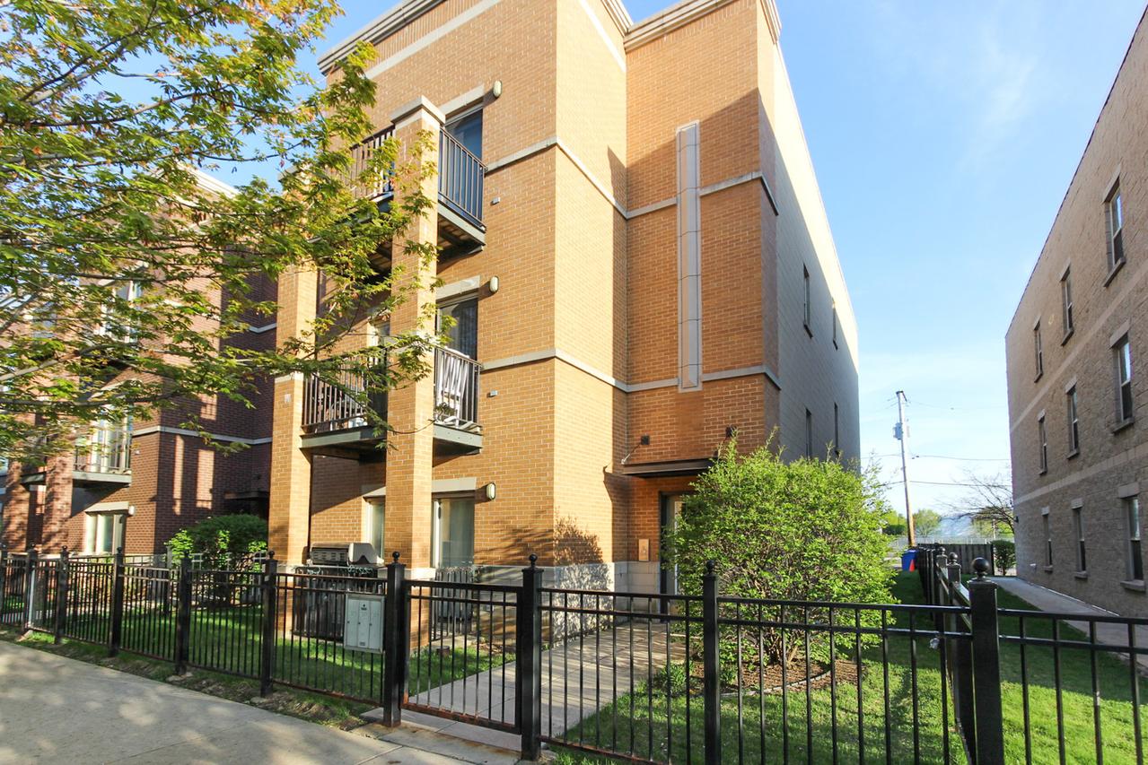 1153 W Washburne Ave. #301, Chicago, IL 60608