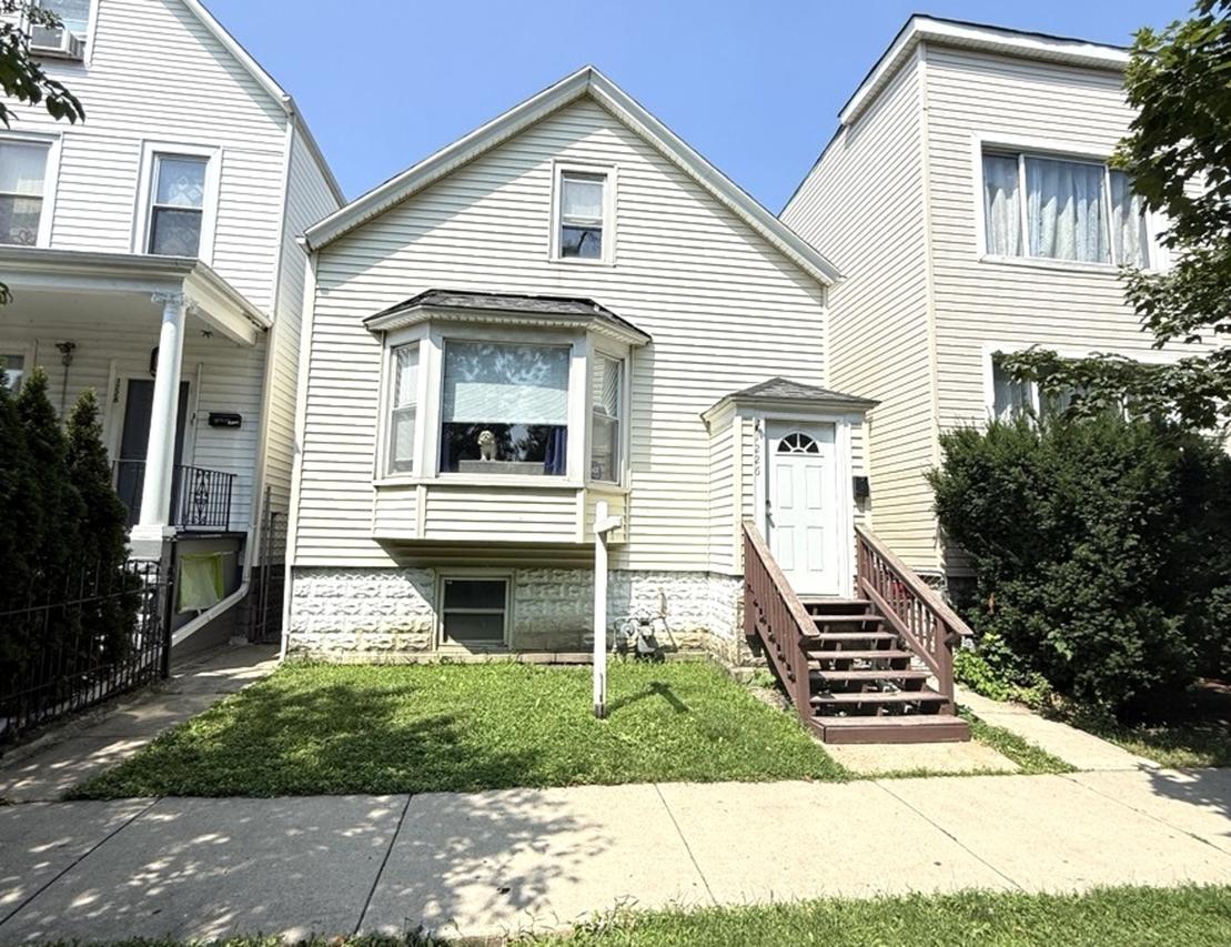 1226 S 49th Ct., Cicero, IL 60804