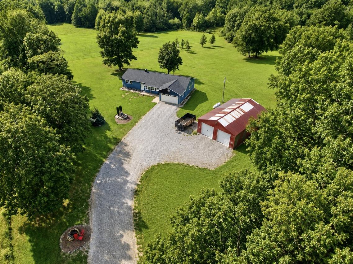 2325 County Road 975, Rinard, IL 62878
