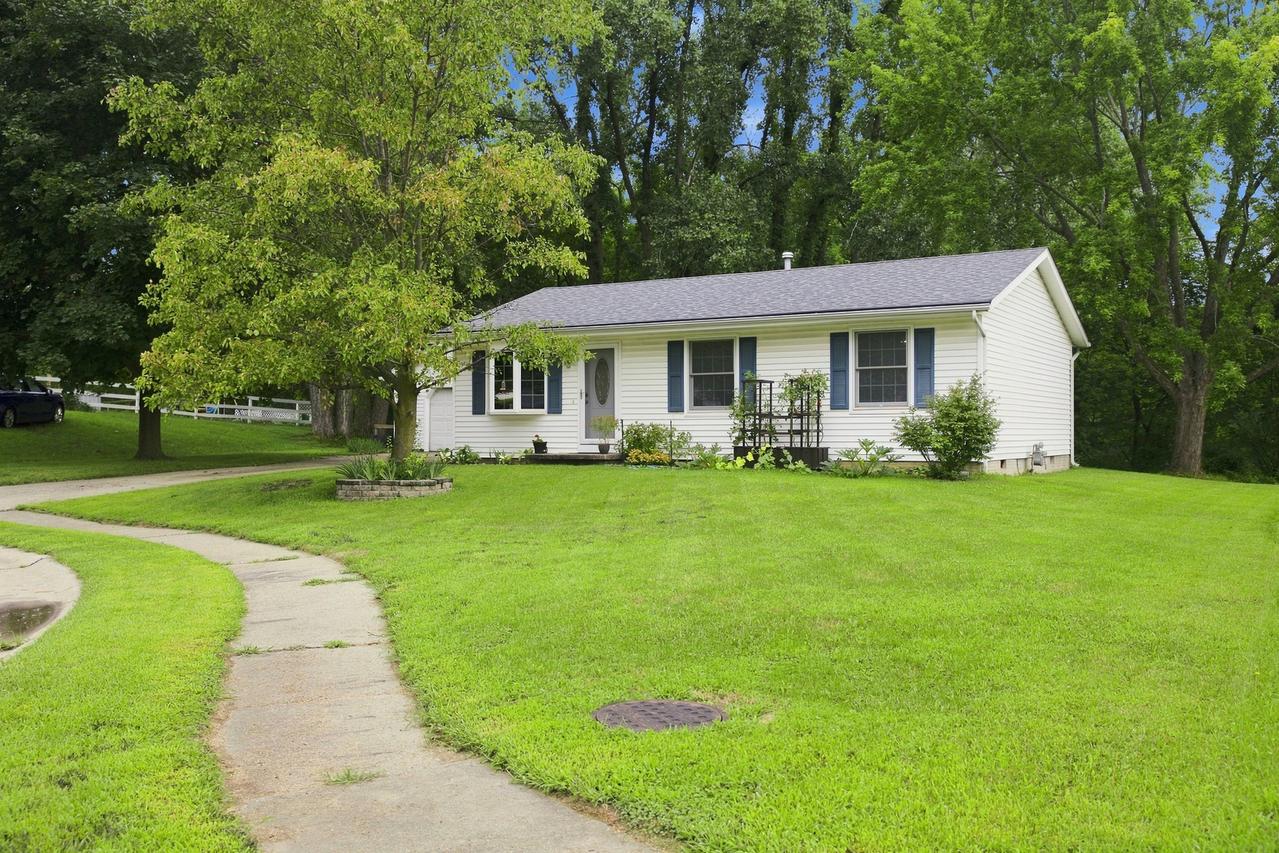1313 101st Ave Ct., Rock Island, IL 61201