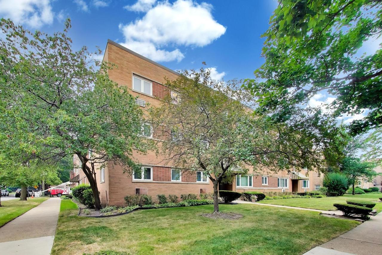 [Address Hidden by Seller], Evanston, IL 60202