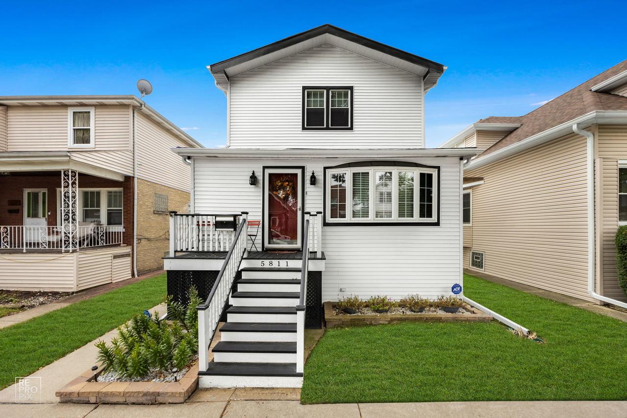 5811 W Patterson Ave., Chicago, IL 60634