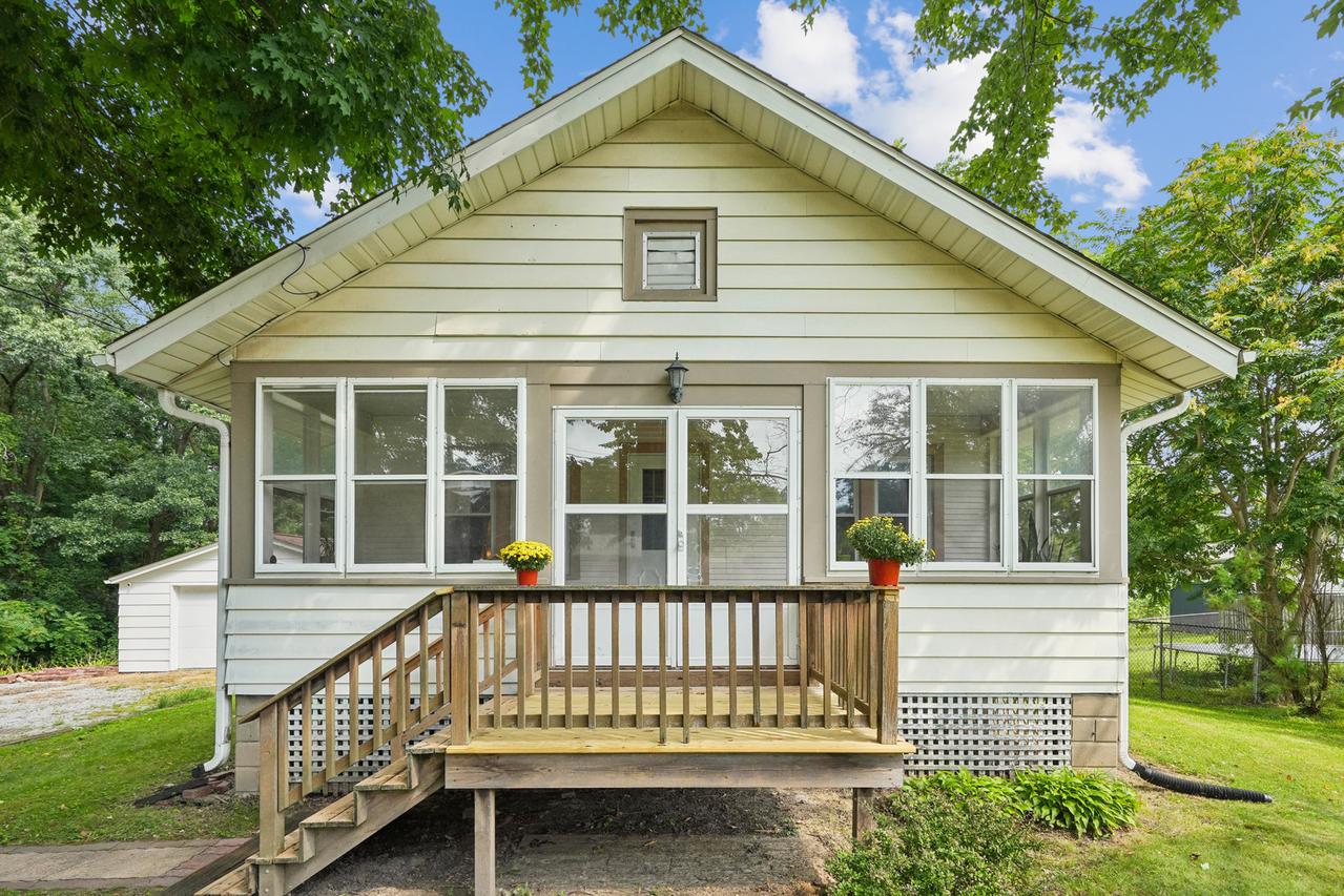 315 7th Ave., Silvis, IL 61282