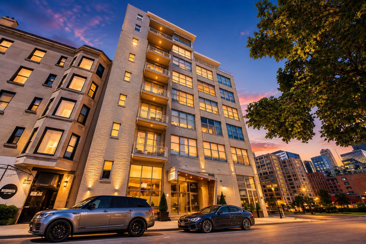 770 W Gladys Ave. #804, Chicago, IL 60661