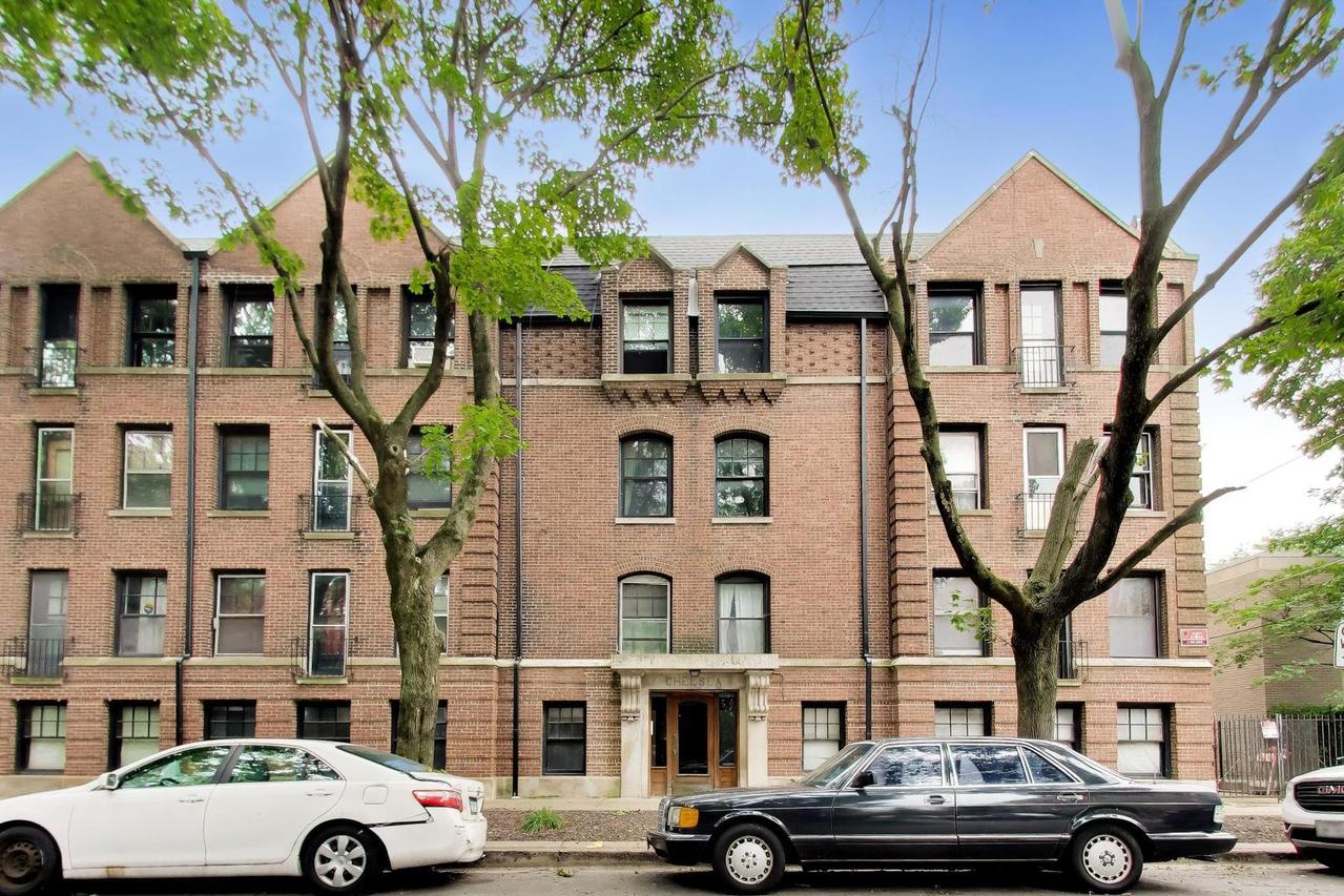 1453 E 56th St. #3W, Chicago, IL 60637