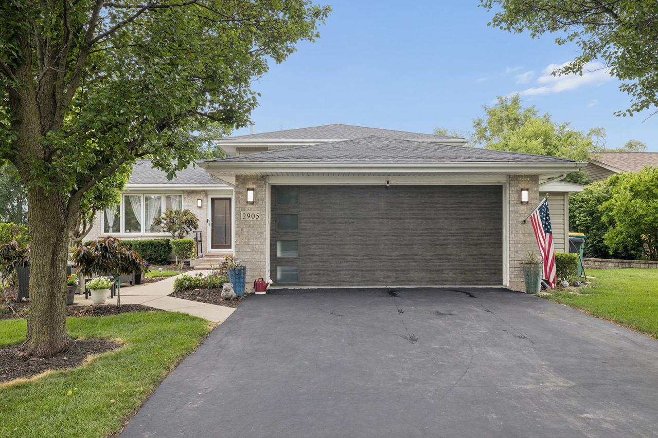 2905 Carol Dr., Joliet, IL 60432