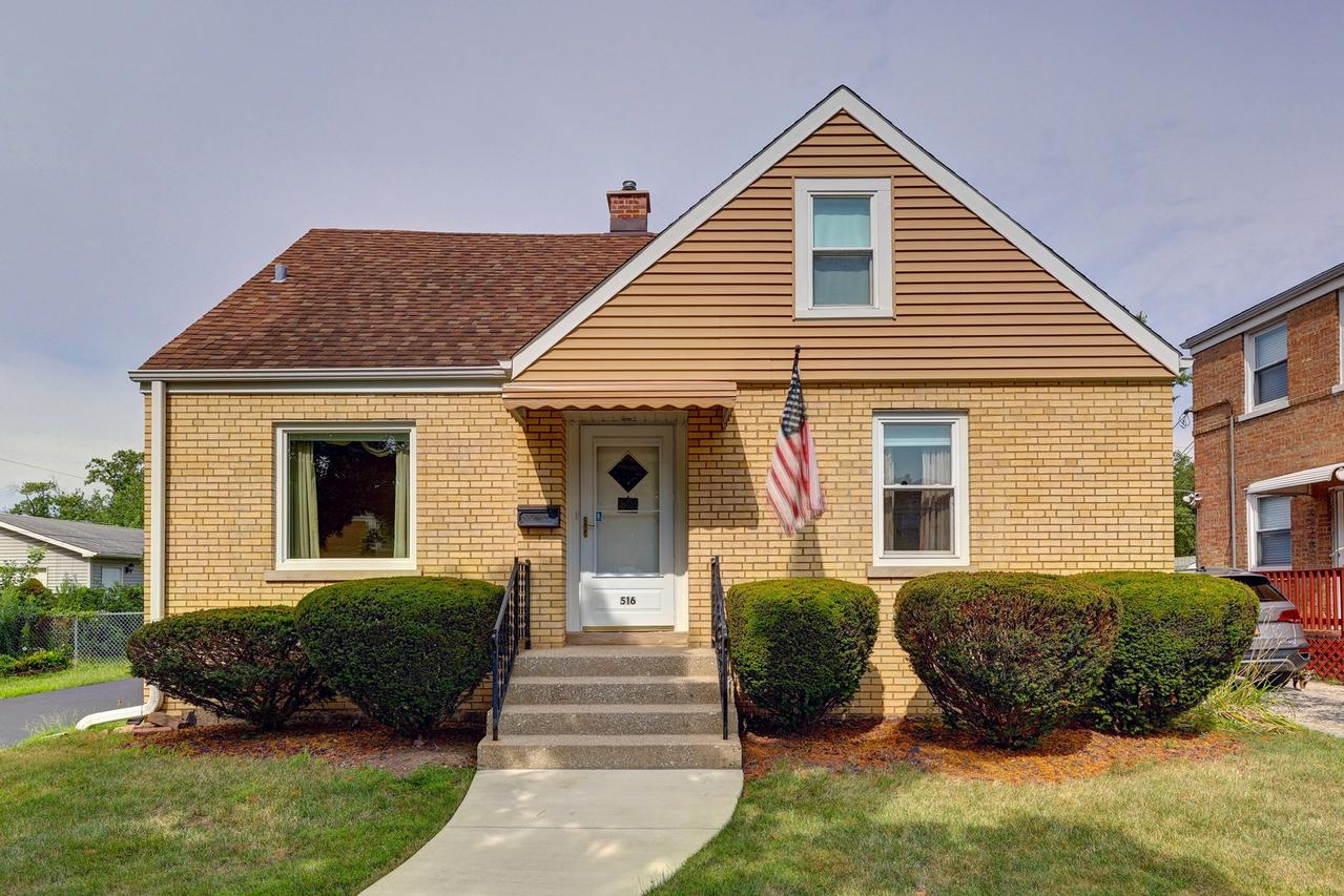 516 N Irving Ave., Hillside, IL 60162