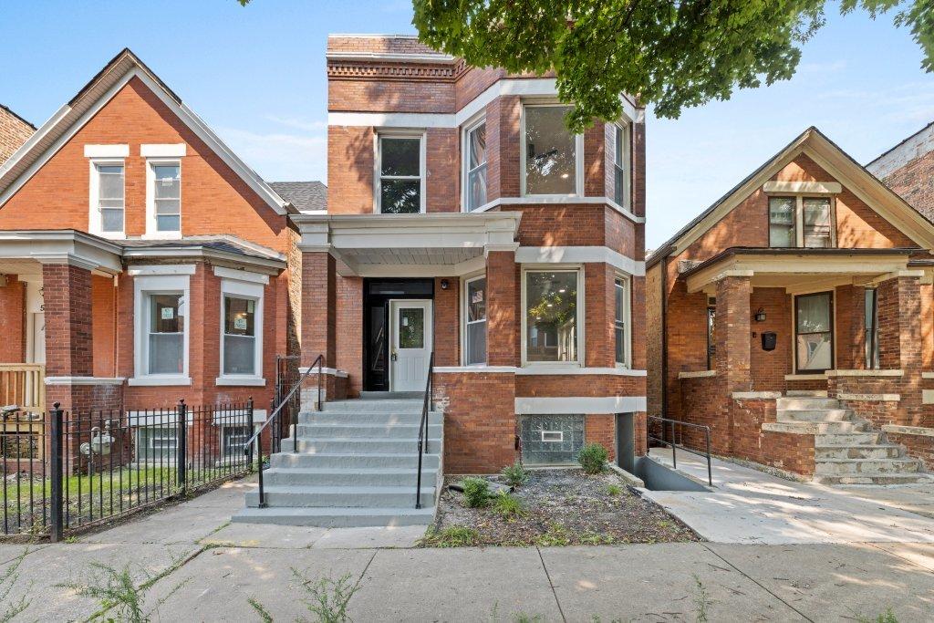 5931 S Elizabeth St., Chicago, IL 60636