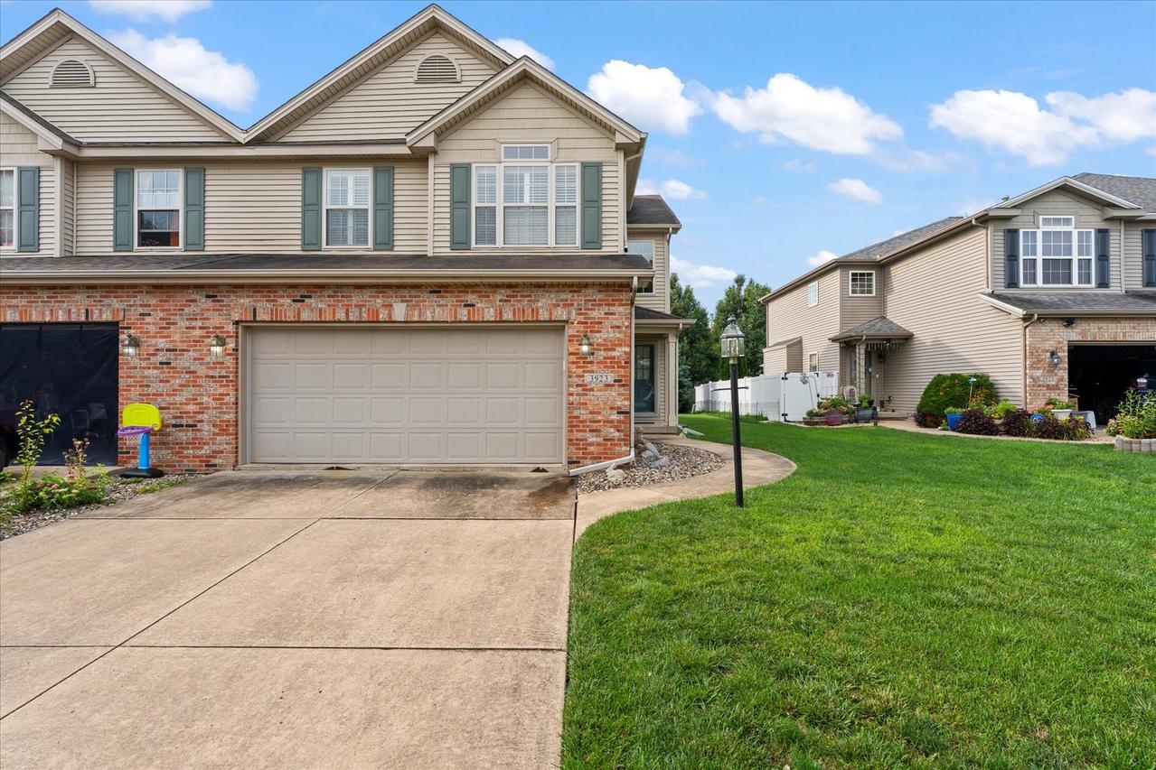 3923 Summer Sage Ct., Champaign, IL 61822