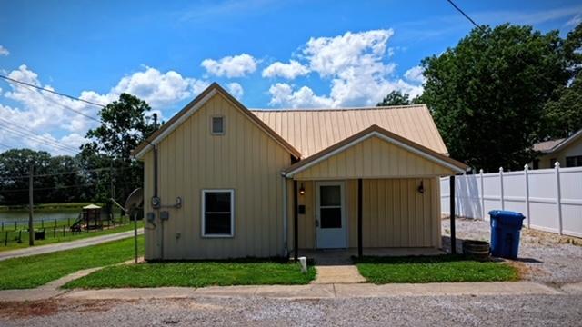 New Homes with Master Bedrooms on the 1st Floor in McLeansboro: August 1st to August 7th