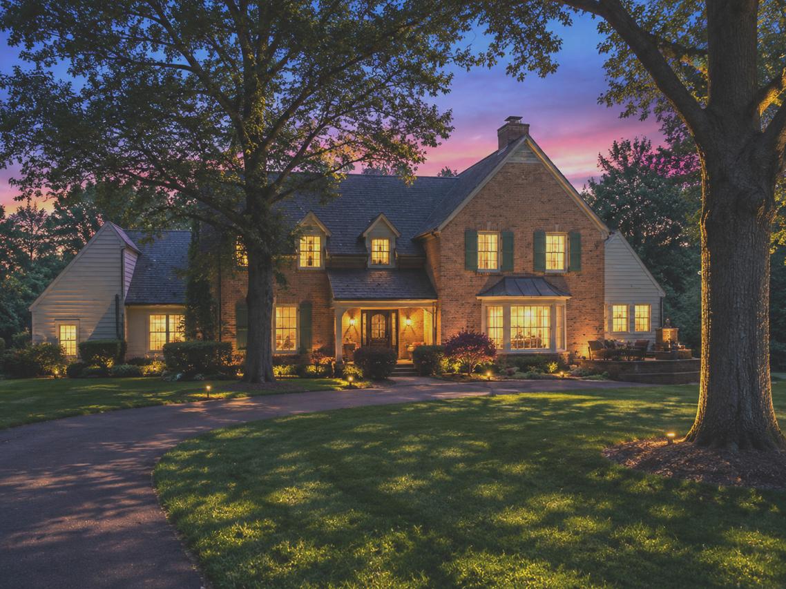 1986 Camphill Cir., Inverness, IL 60067