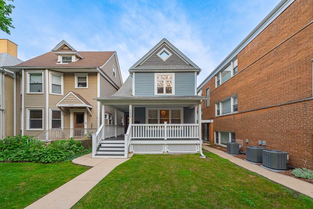 4624 N Winchester Ave., Chicago, IL 60640