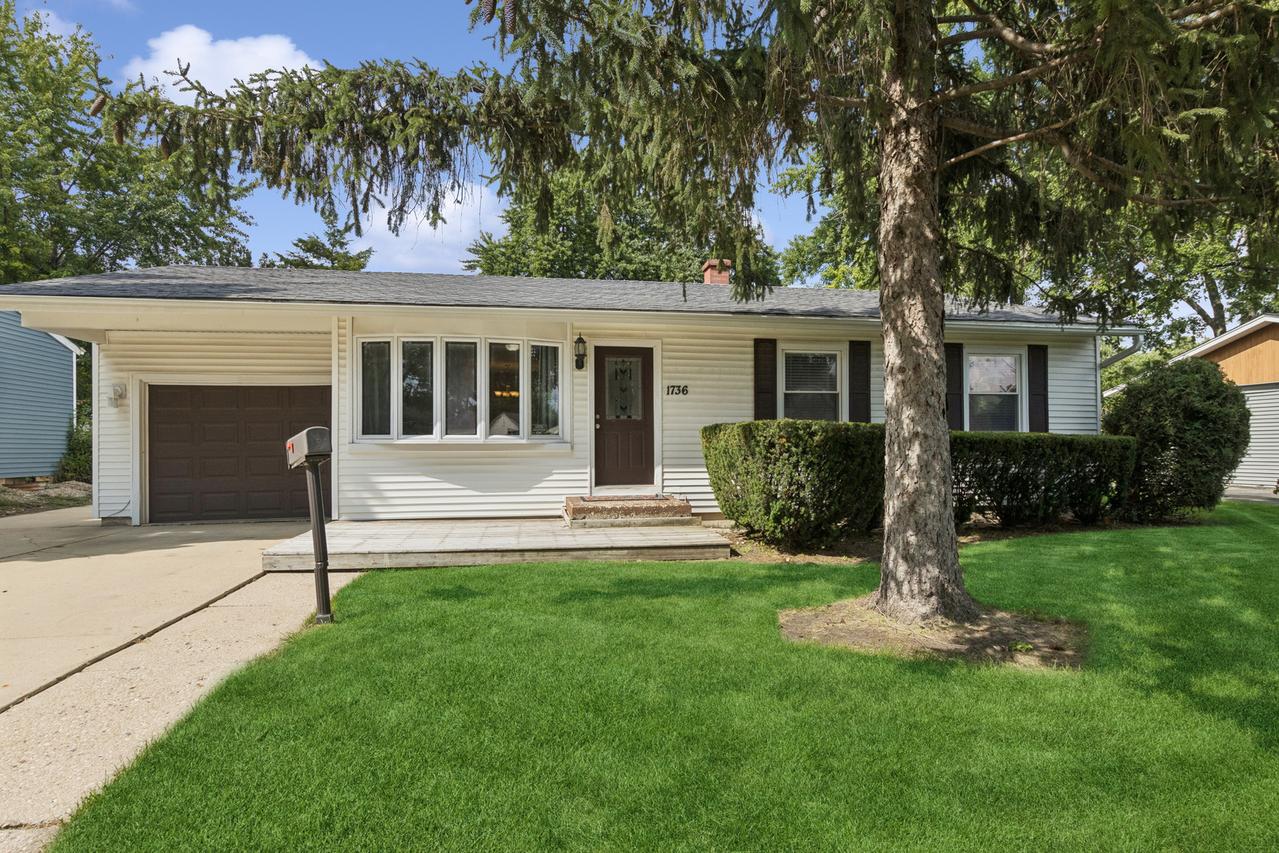 1736 Poplar Ave., Hanover Park, IL 60133