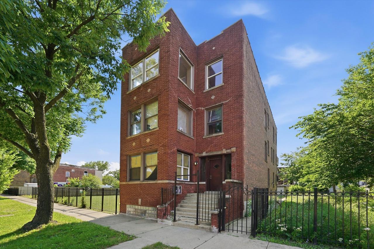 1516 S Kildare Ave., Chicago, IL 60623