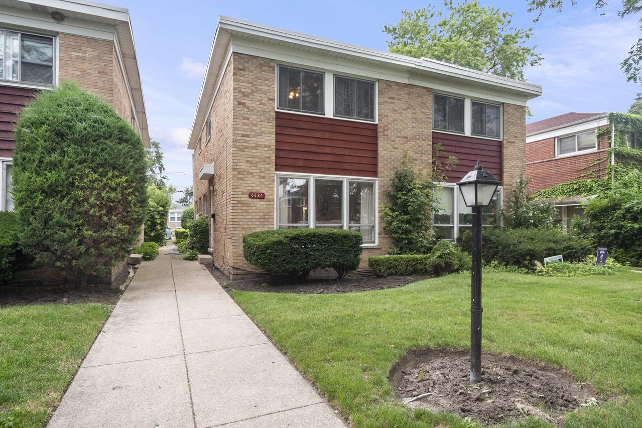 8324 Kimball Ave., Skokie, IL 60076