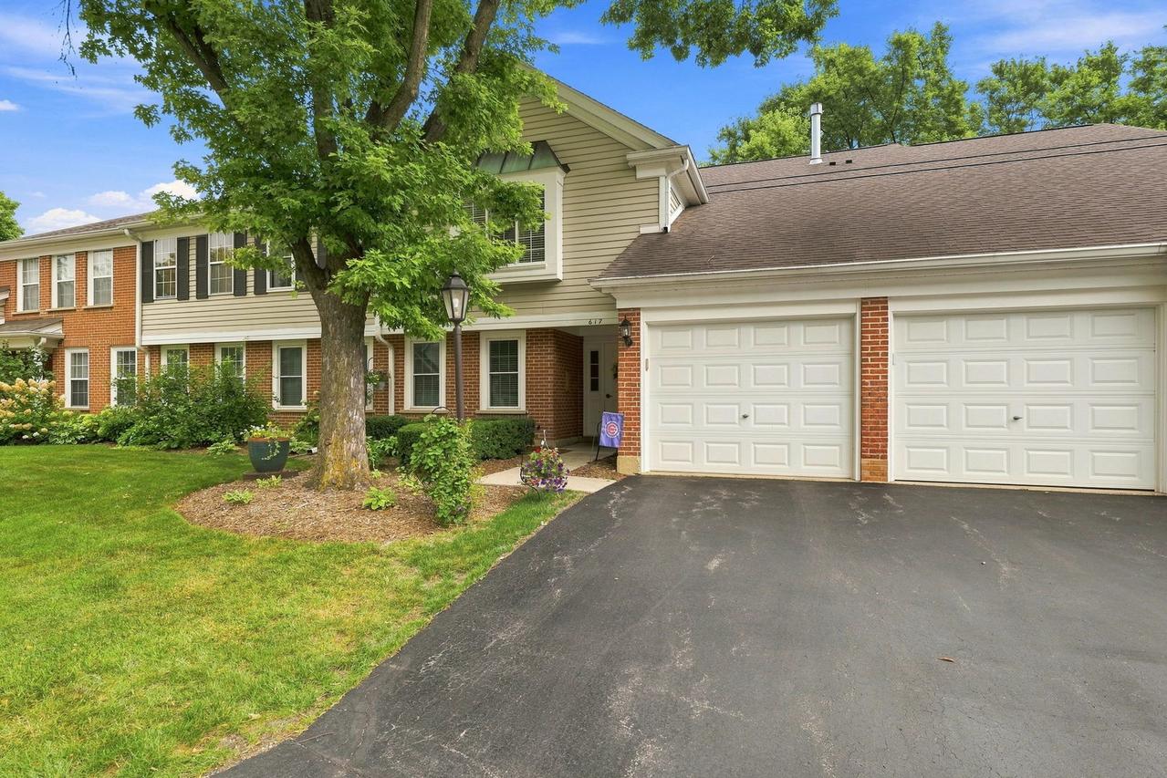 617 Edinburgh Ln. #B, Prospect Heights, IL 60070