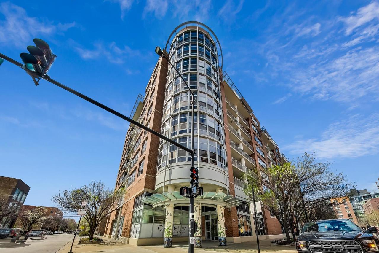 1200 W Monroe St. #502, Chicago, IL 60607