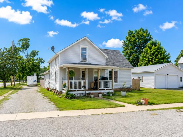 102 N West St., Homer, IL 61849