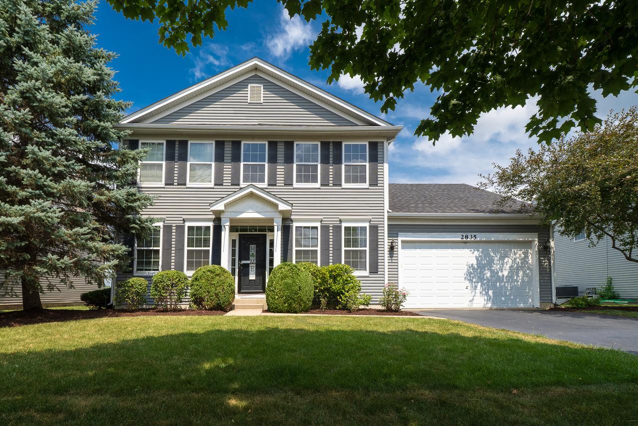 2835 Liberty Lakes Blvd., Wauconda, IL 60084