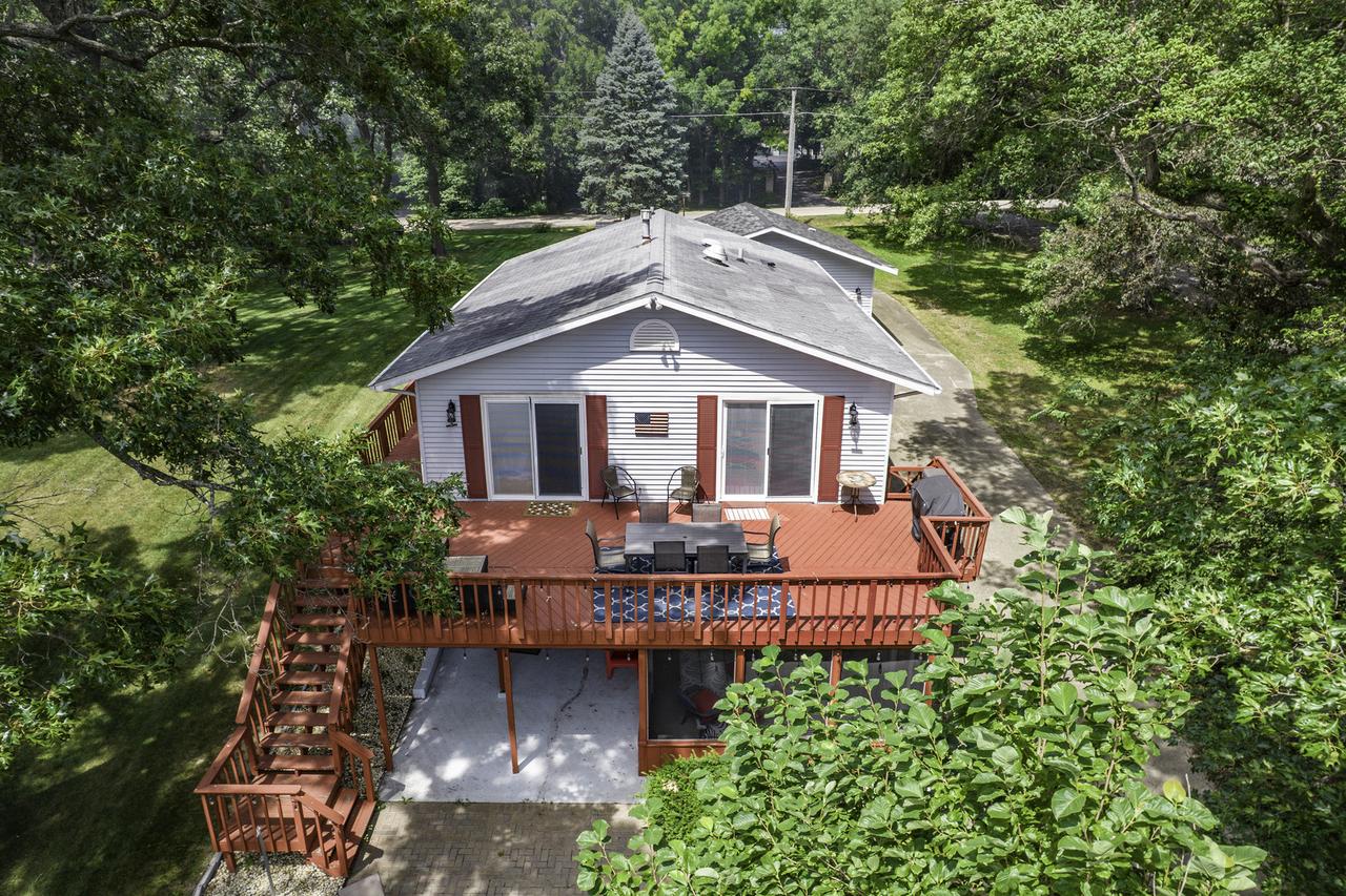 1301 Holiday Dr., Sandwich, IL 60548