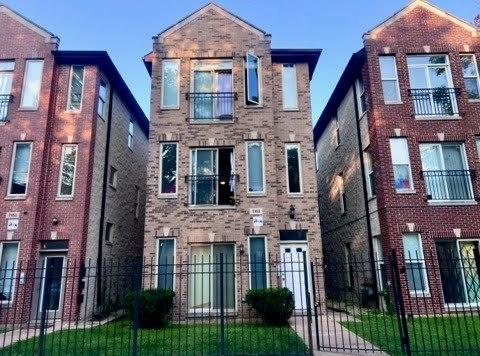 7955 S Manistee Ave., Chicago, IL 60617