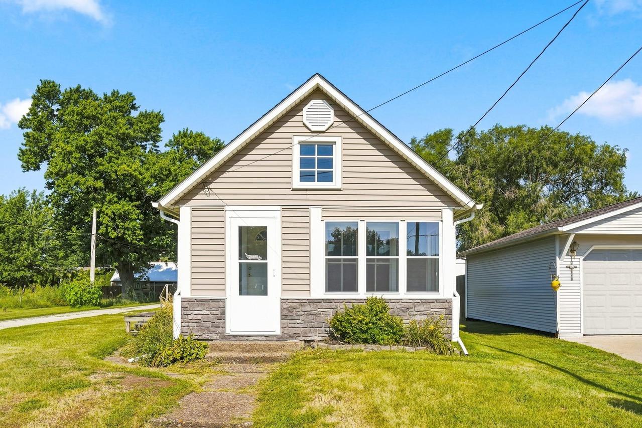 315 Elm St., Colona, IL 61241