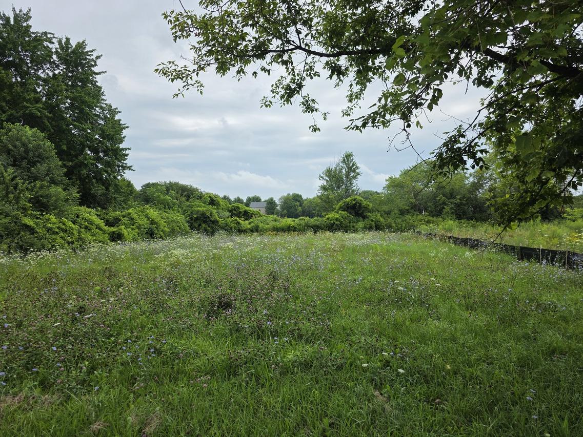 975 Belle Plaine Ave., Gurnee, IL 60031