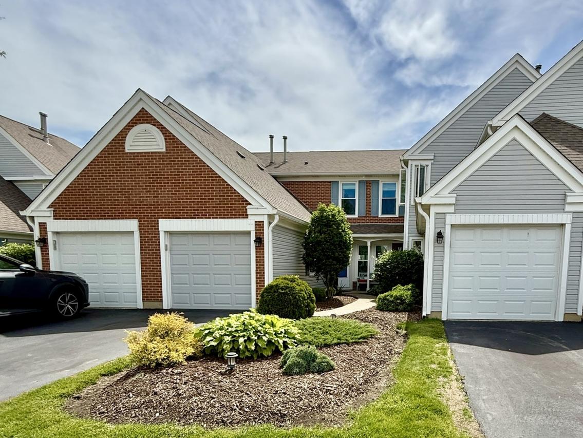 259 Doral Ct. #6, Elk Grove Village, IL 60007