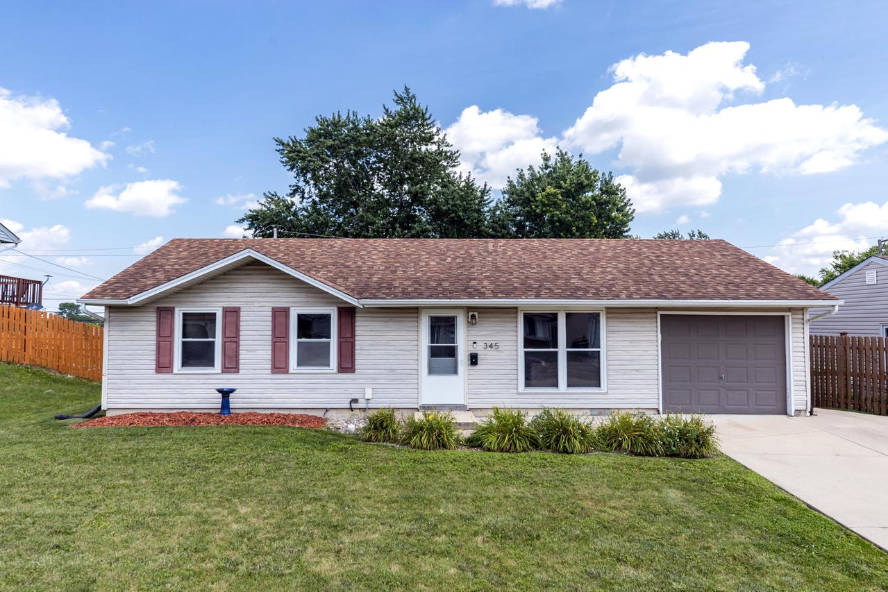 345 Hale Ave., Romeoville, IL 60446