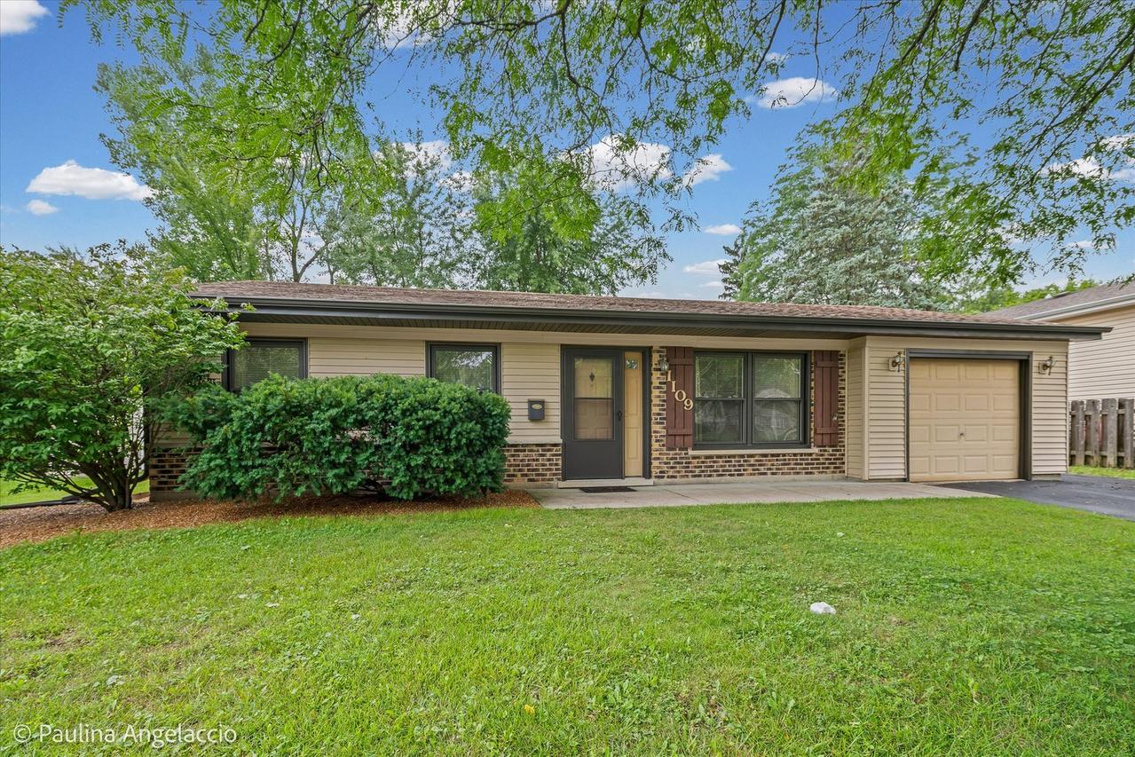 1109 Kingwood Ln., Lake Zurich, IL 60047