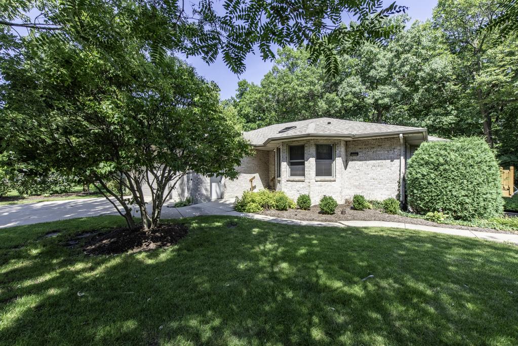 1417 April Ln., Winthrop Harbor, IL 60096