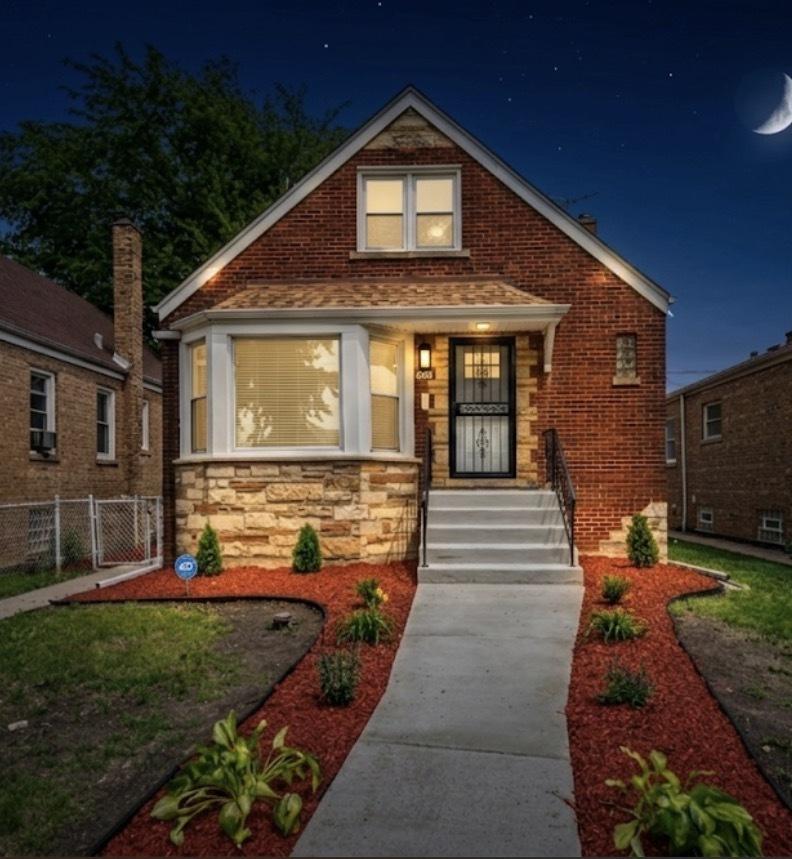 7917 S Christiana Ave., Chicago, IL 60652
