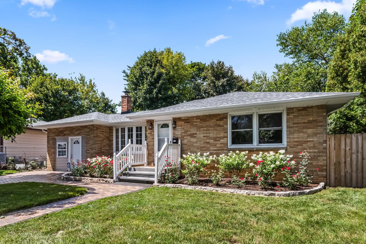1420 Kristan Ave., North Chicago, IL 60064