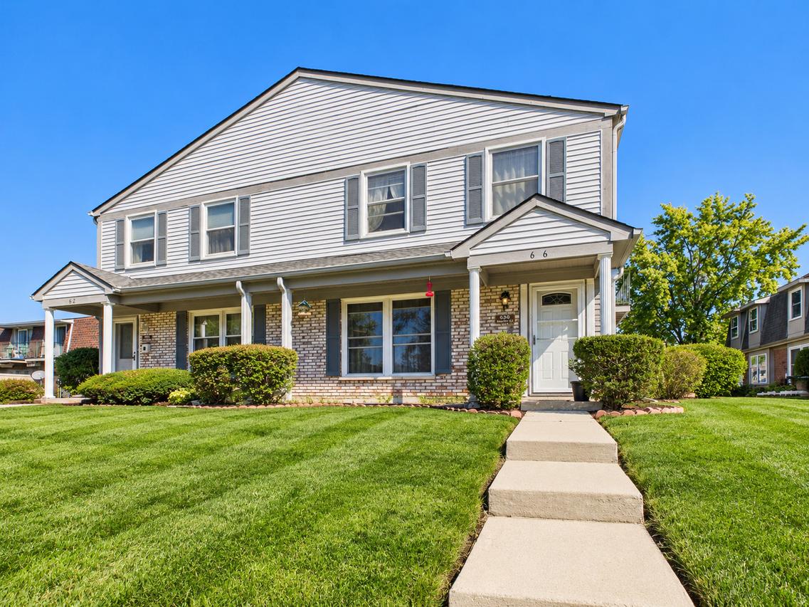 636 Newton Ct., Schaumburg, IL 60194