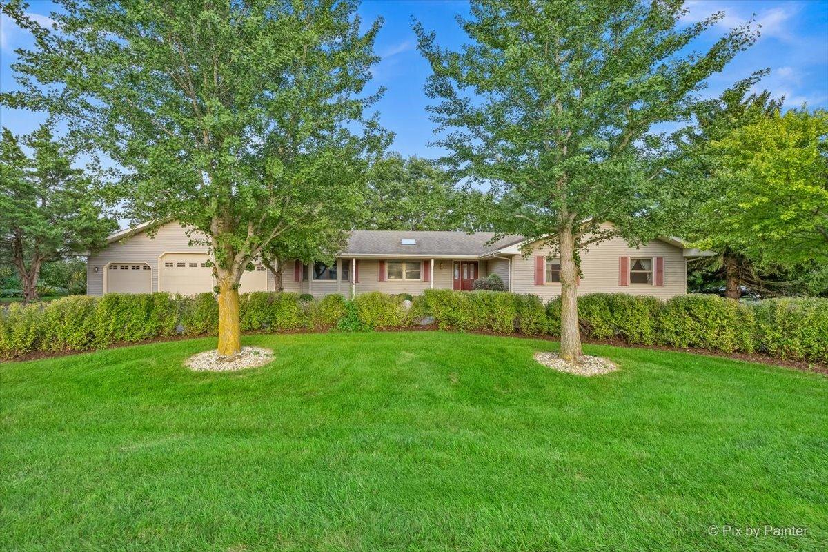 1161 Timothy Ln., Woodstock, IL 60098