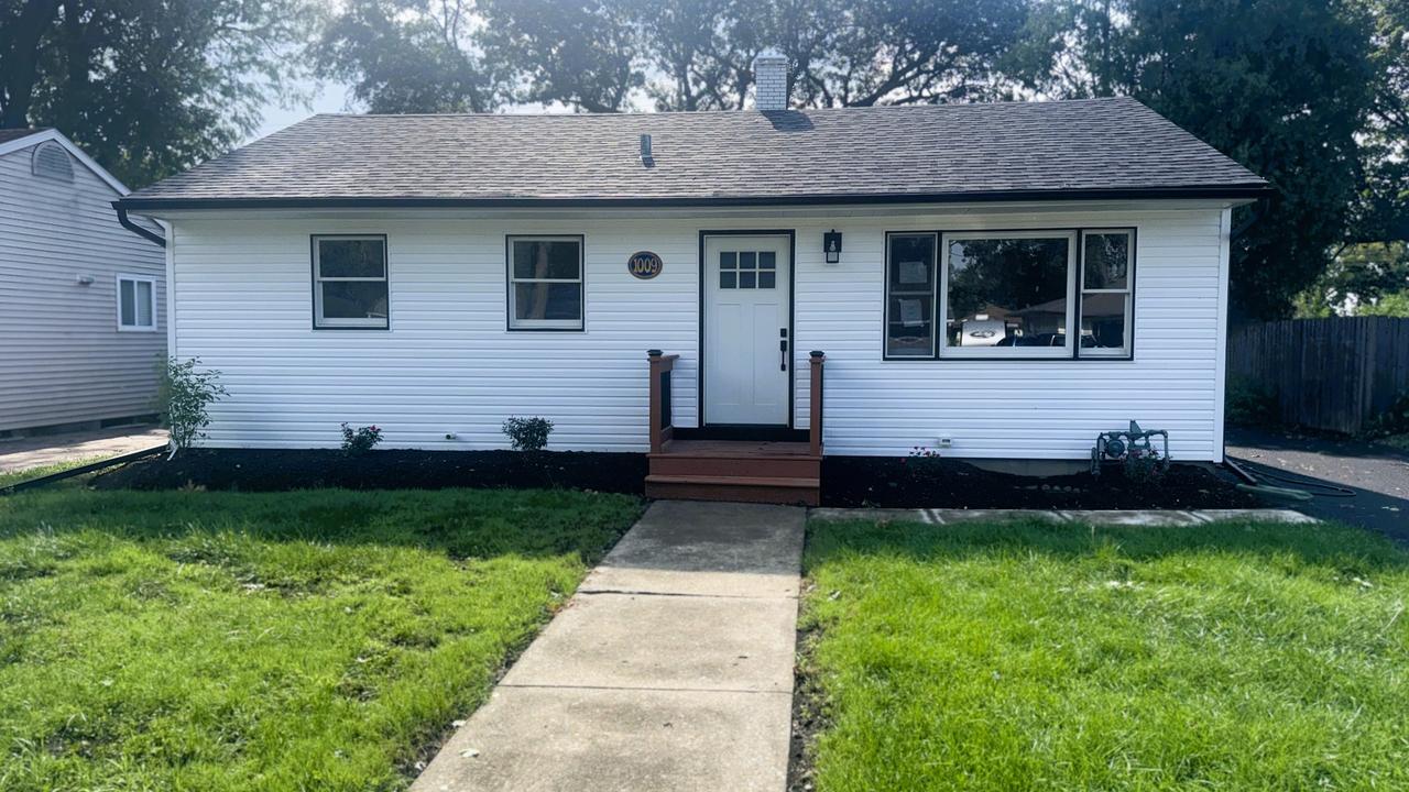 1009 Plaza Dr., Joliet, IL 60435