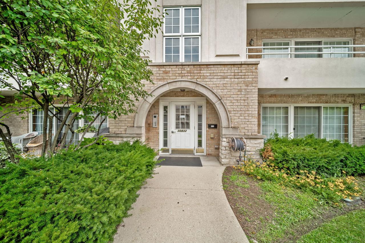 10832 S 76th Ave. #3E, Worth, IL 60482