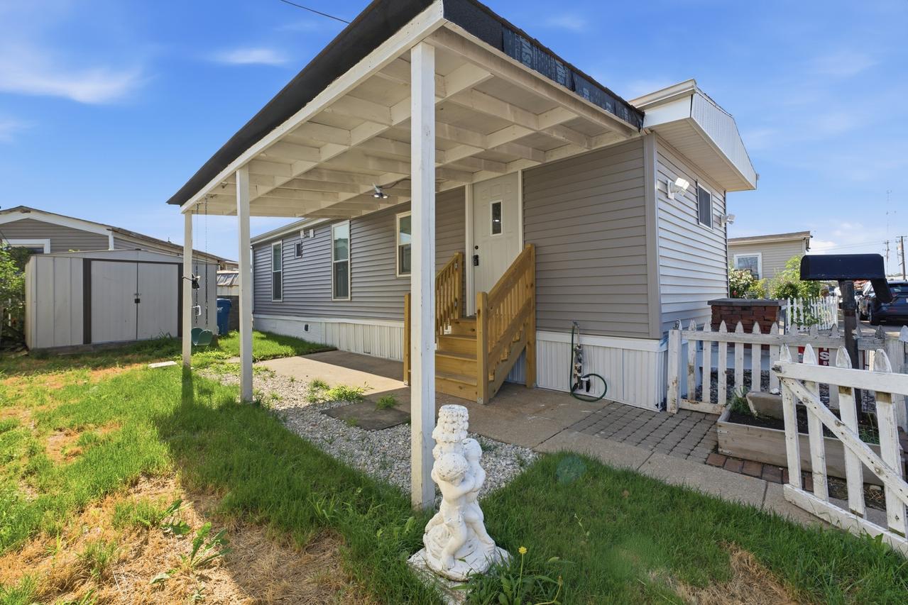 1513 46th Ave., Melrose Park, IL 60160