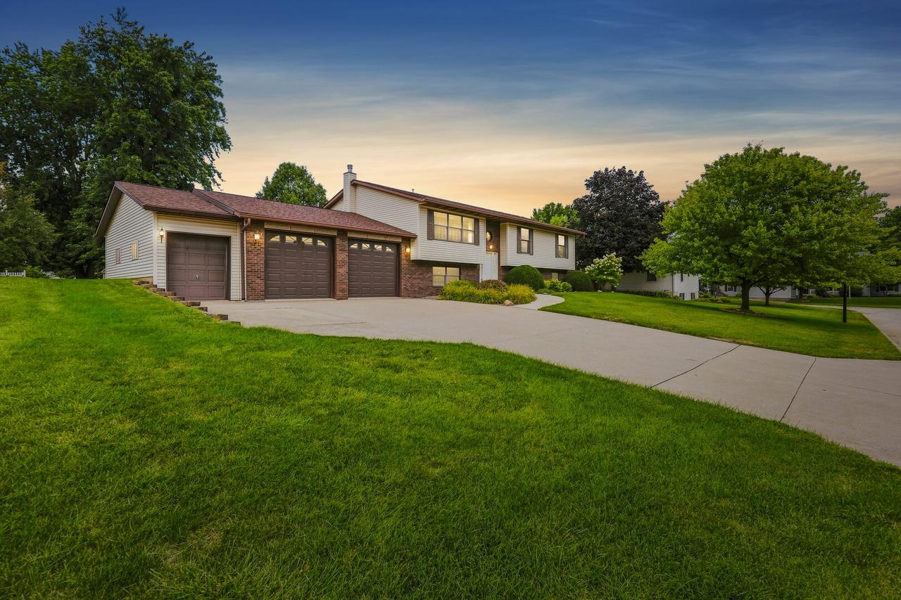 851 Mockingbird Ct., Geneseo, IL 61254