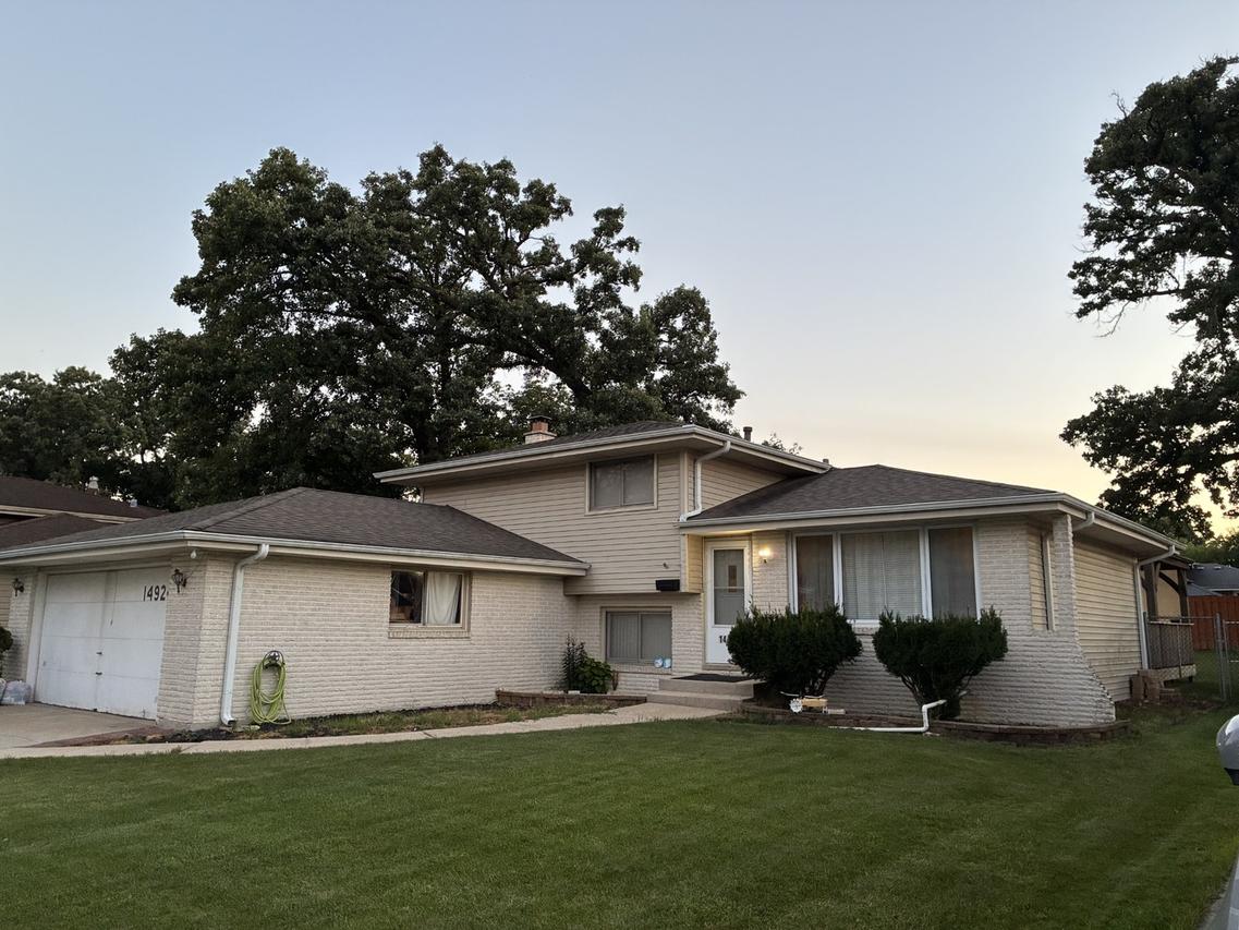 14924 Knox Ave., Midlothian, IL 60445