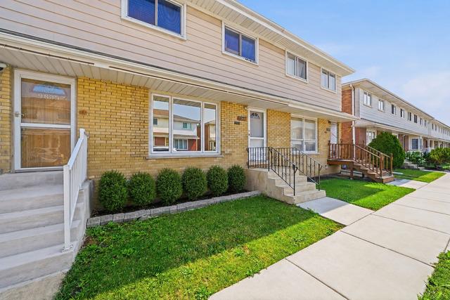 9837 Garden Ct., Schiller Park, IL 60176