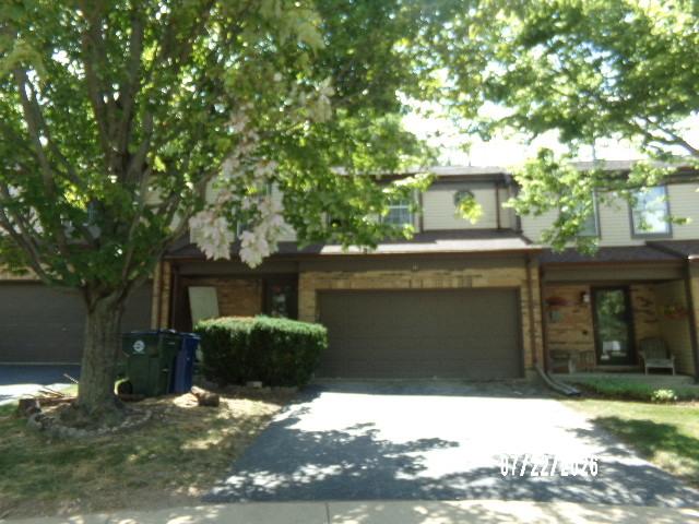 11 Oxford Ct., Algonquin, IL 60102
