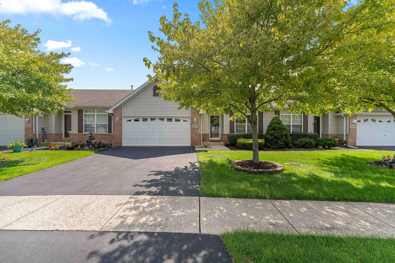 16848 S Sunset Ridge Ct. #2, Lockport, IL 60441